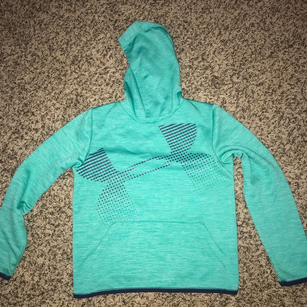 Under Armour sweatshirt